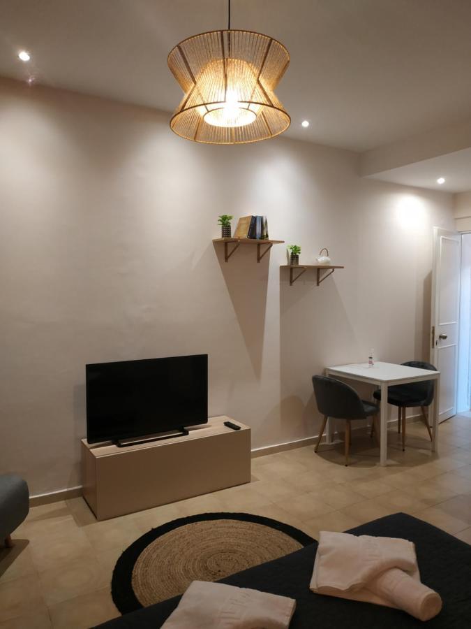Elthimia'S Apartment Pórosz Kültér fotó
